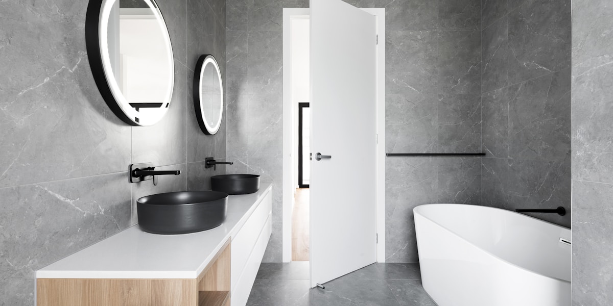 Complete Guide to Installing Large Format Porcelain Slabs